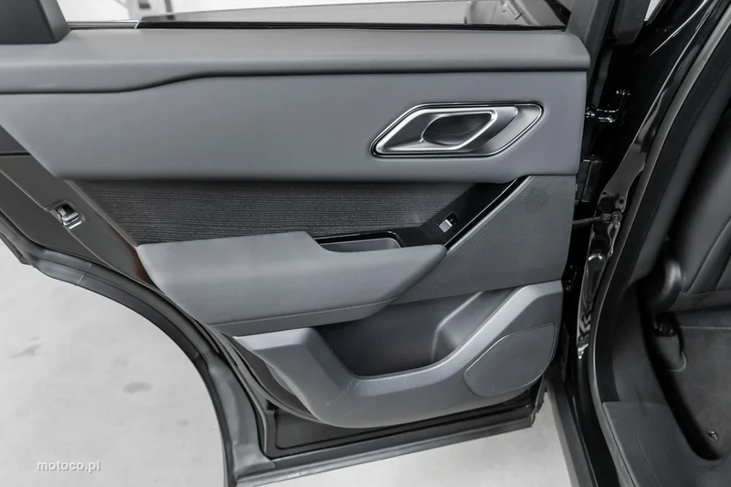 Land Rover Range Rover Velar 54