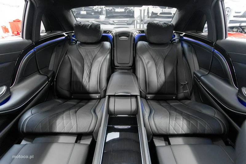 Mercedes-Benz S 560 Maybach 19