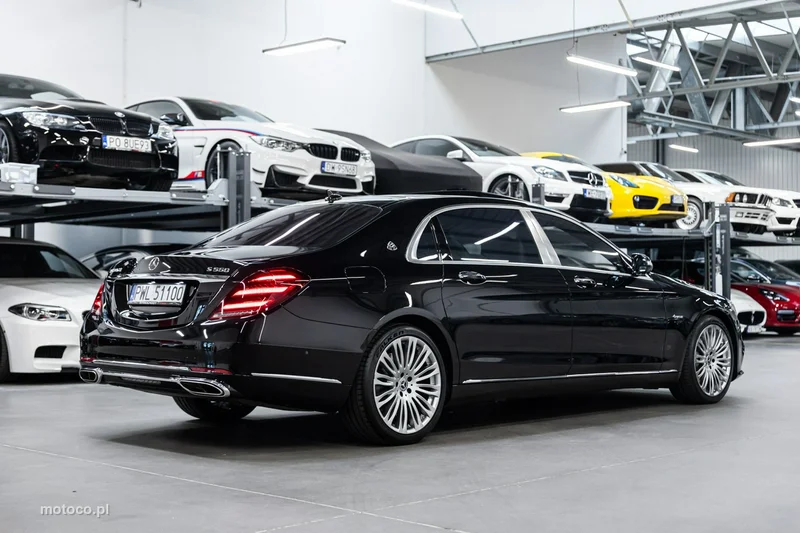 Mercedes-Benz S 560 Maybach 9