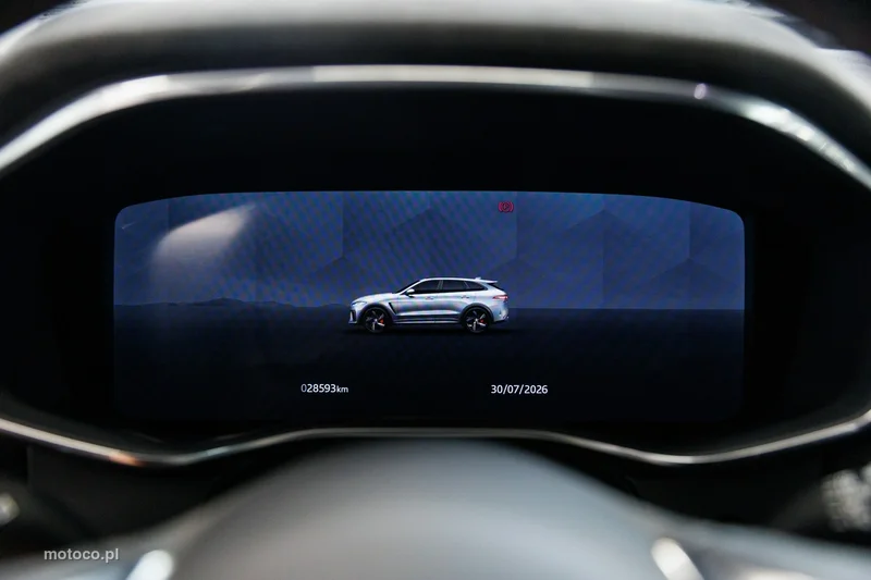 Jaguar F-Pace 73