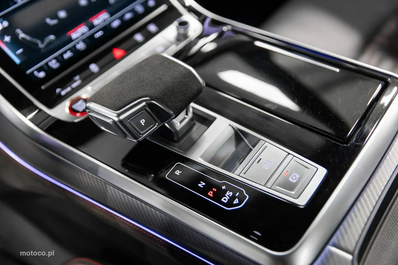Audi RS Q8 59