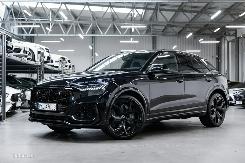 Audi RS Q8 42