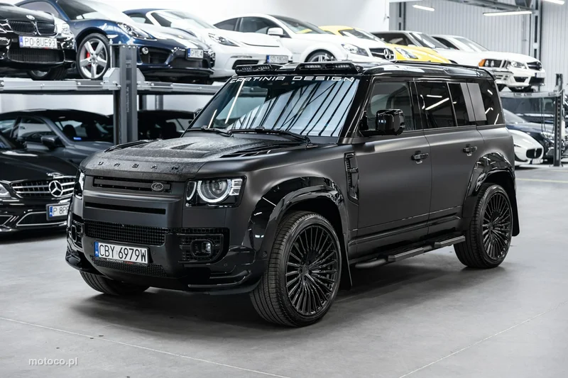 Land Rover Defender 41
