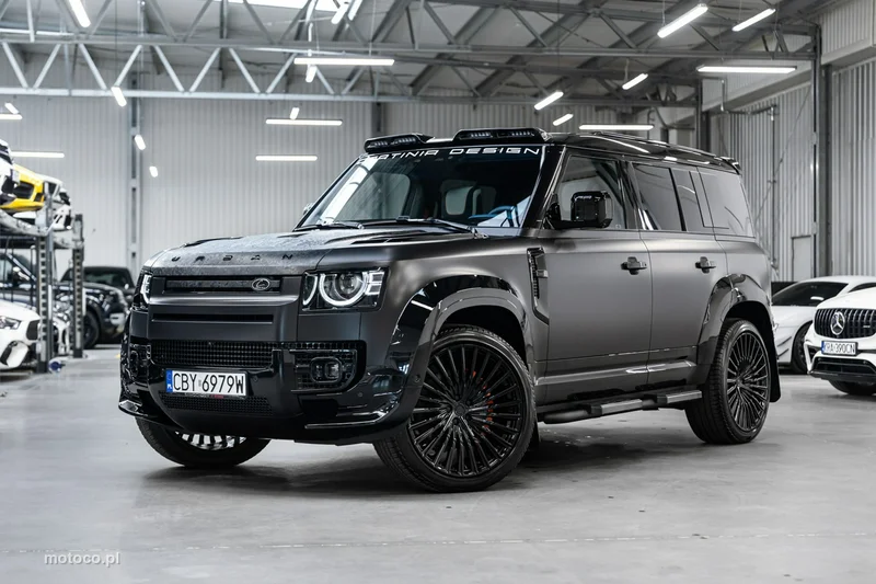 Land Rover Defender 44