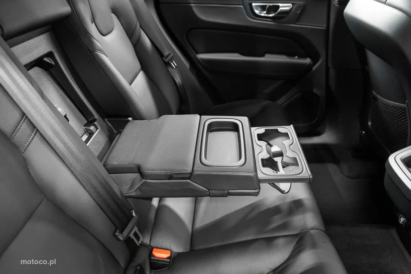 Volvo XC 60 33