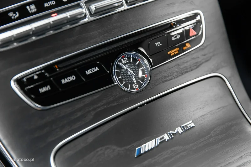 Mercedes-Benz Klasa C W205 C 63 AMG 34