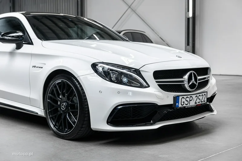 Mercedes-Benz Klasa C W205 C 63 AMG 11