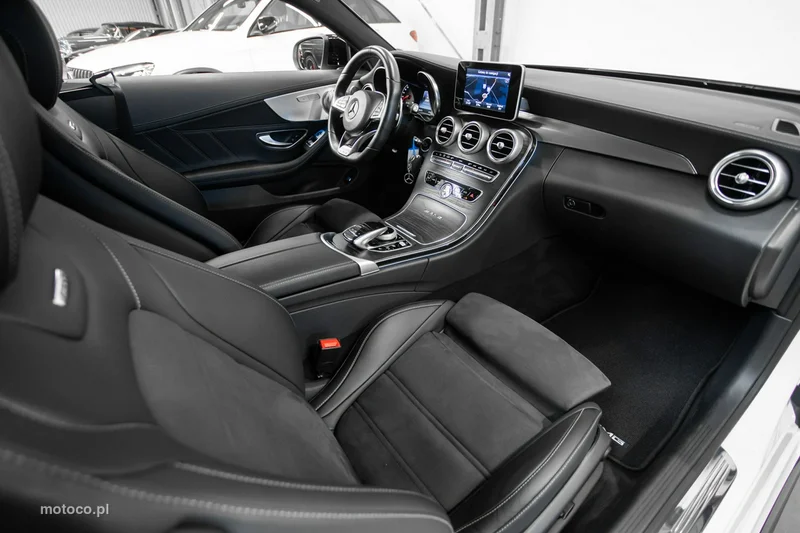 Mercedes-Benz Klasa C W205 C 63 AMG 19