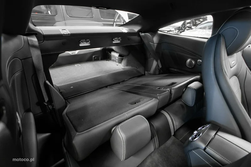 Mercedes-Benz Klasa C W205 C 63 AMG 22