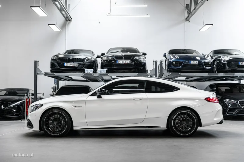 Mercedes-Benz Klasa C W205 C 63 AMG 5