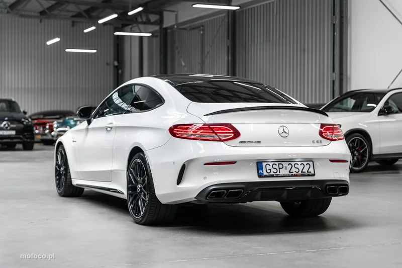 Mercedes-Benz Klasa C W205 C 63 AMG 9