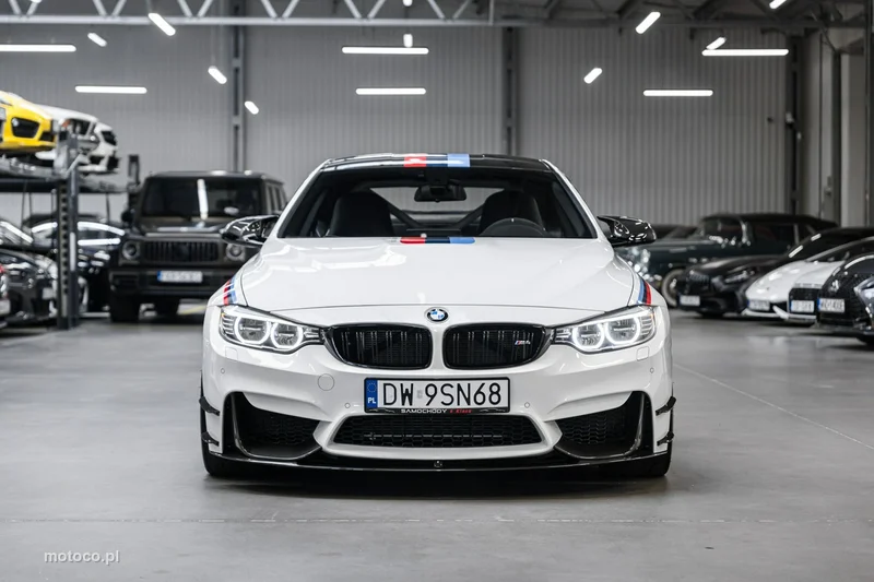 BMW M4 F82 3