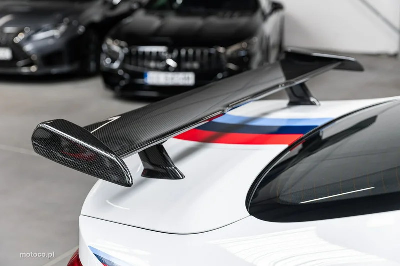 BMW M4 F82 21