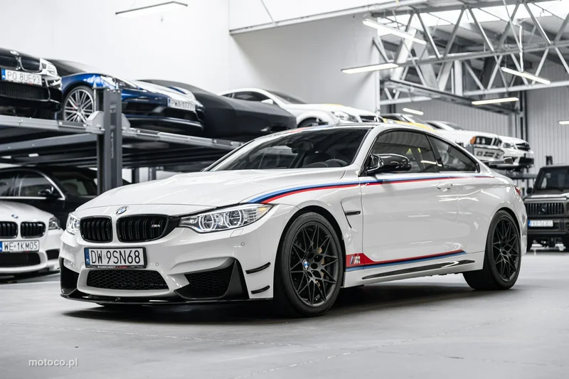 BMW M4 F82 43