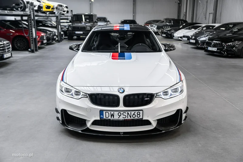 BMW M4 F82 44