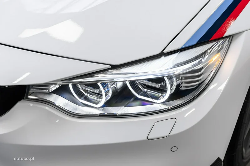 BMW M4 F82 52