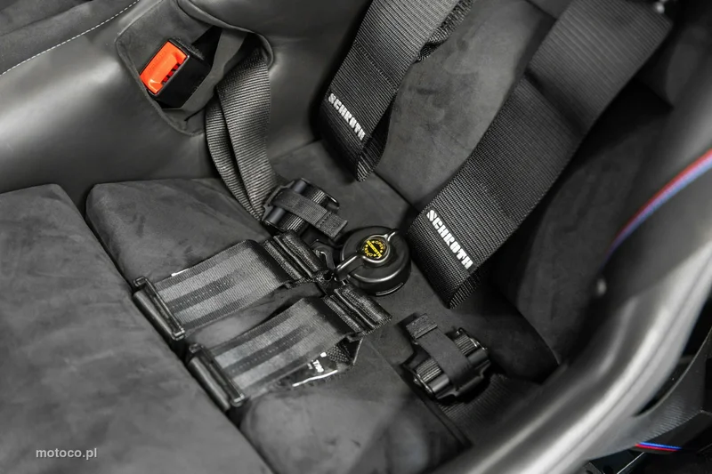 BMW M4 F82 65
