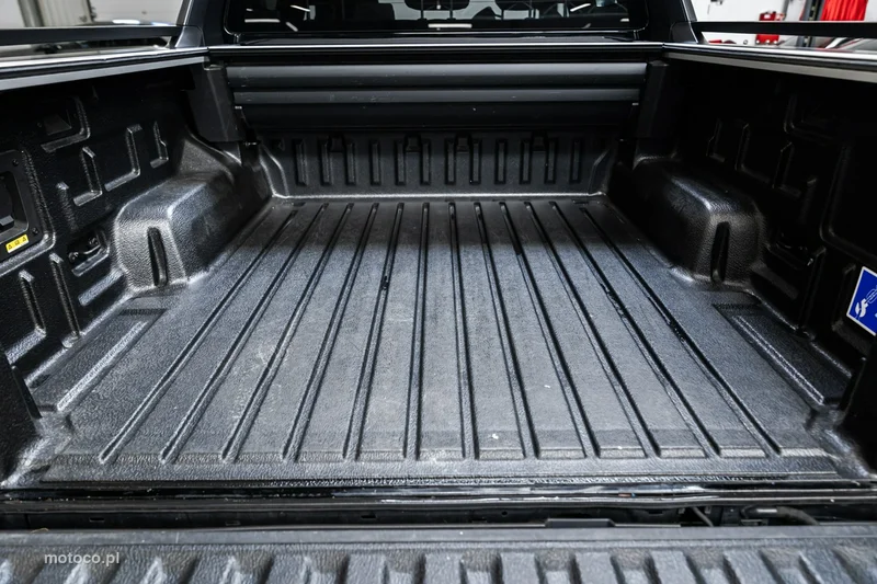 Ford Ranger Raptor 60