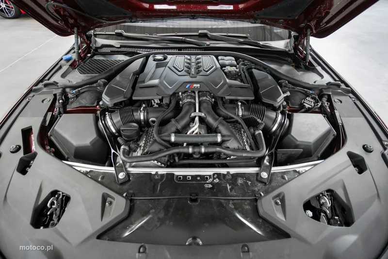 BMW M8 F91/F92/F93 24