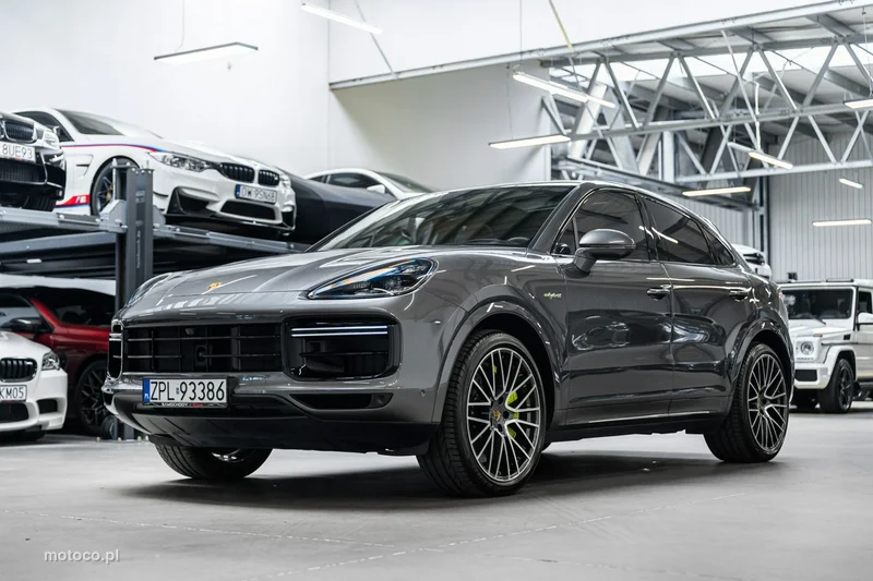 Porsche Cayenne 9YA Cayenne Turbo 41