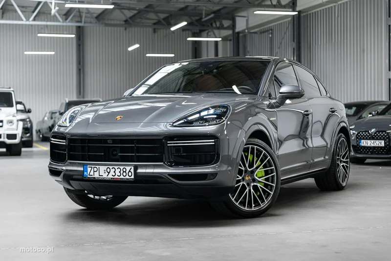 Porsche Cayenne 9YA Cayenne Turbo 43