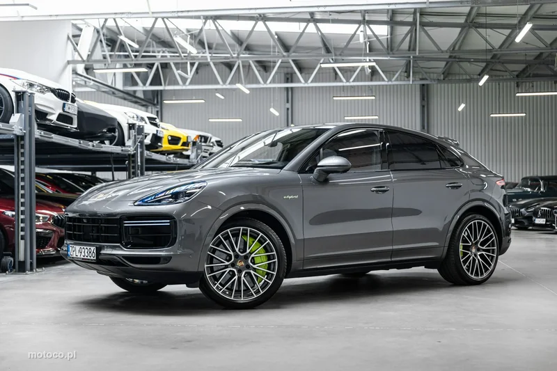 Porsche Cayenne 9YA Cayenne Turbo 45