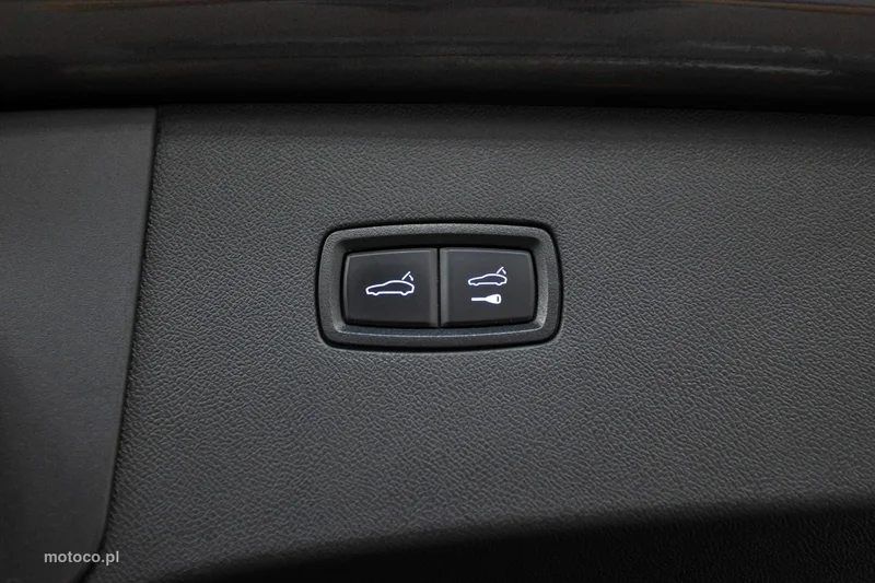 Porsche Cayenne 9YA Cayenne Turbo 56
