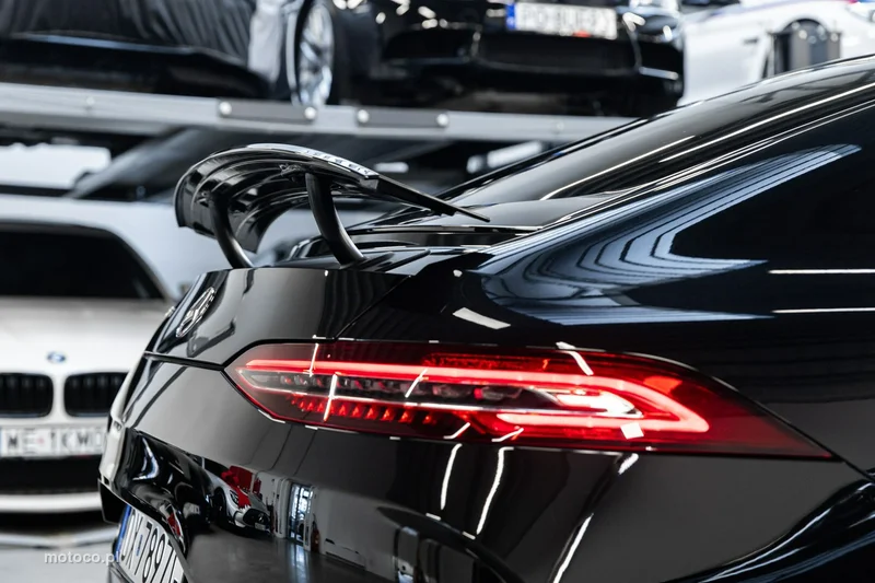 Mercedes-Benz AMG GT C192 18
