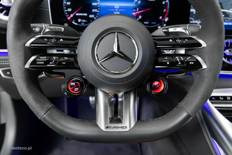 Mercedes-Benz AMG GT C192 33
