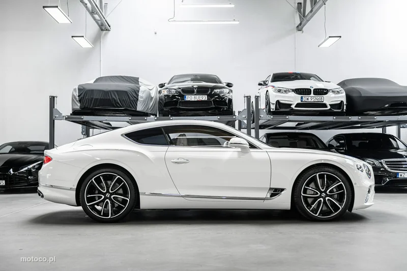 Bentley Continental GT 13
