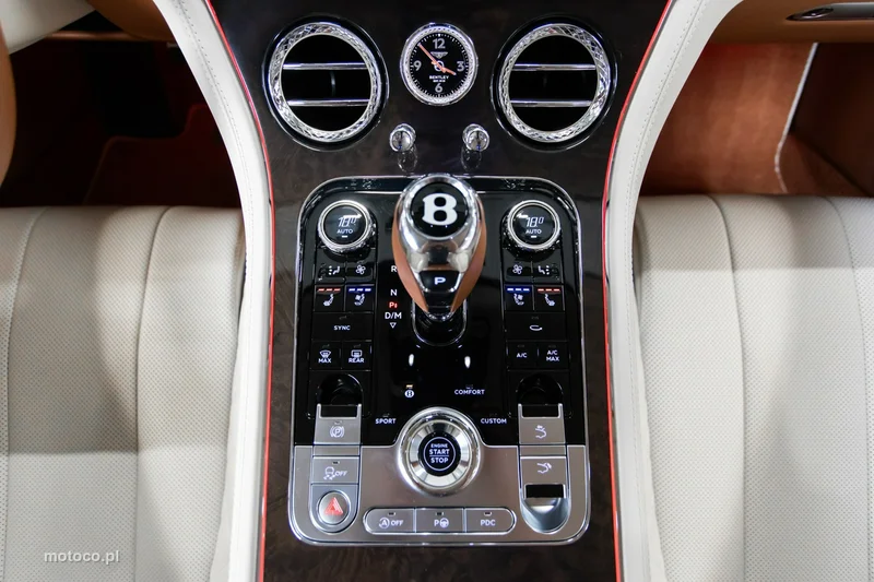 Bentley Continental GT 34