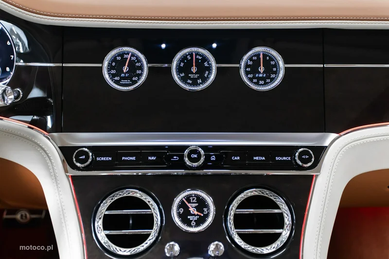 Bentley Continental GT 36