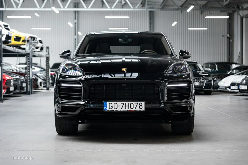 Porsche Cayenne 9YA 3
