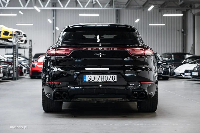 Porsche Cayenne 9YA 7