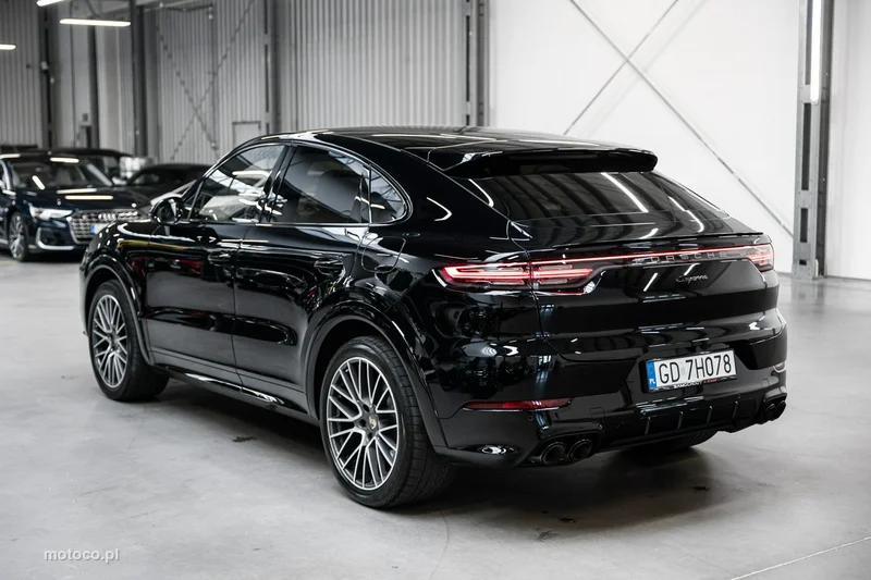 Porsche Cayenne 9YA 8