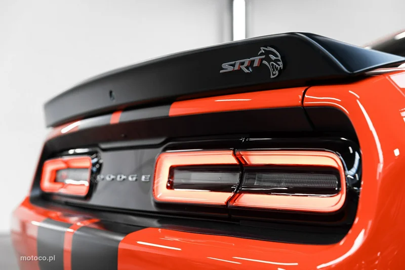 Dodge Challenger 20