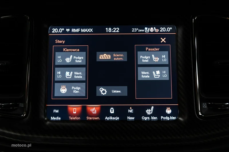 Dodge Challenger 37