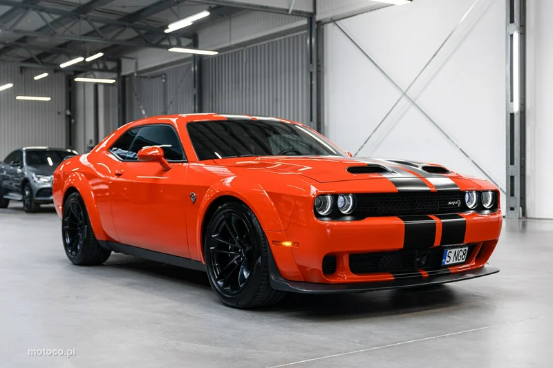Dodge Challenger 41