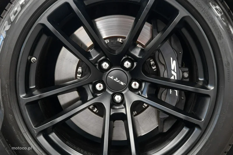 Dodge Challenger 53
