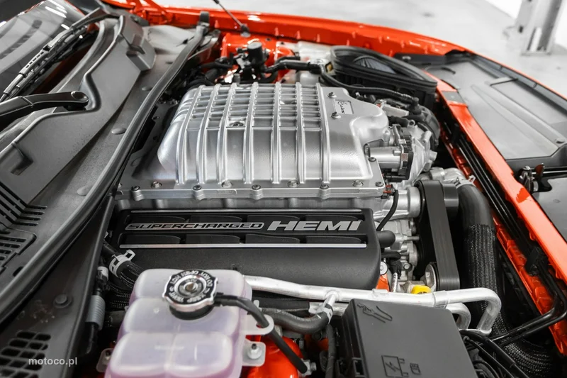 Dodge Challenger 56