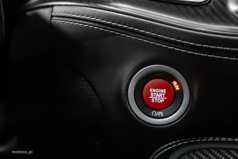 Dodge Challenger 60