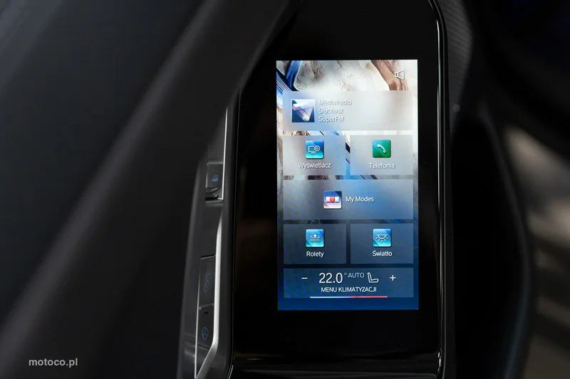 BMW Seria 7 G70 740 40