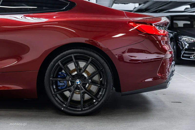 BMW Seria 8 G14 850 16