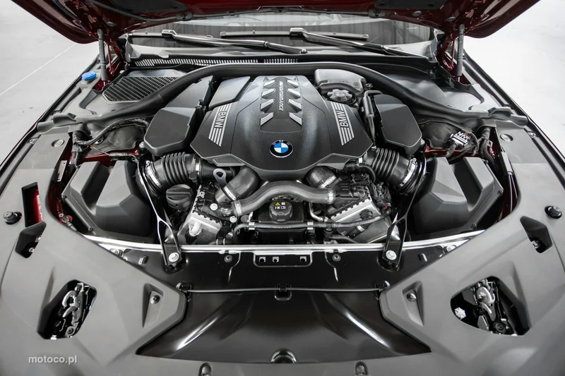BMW Seria 8 G14 850 20