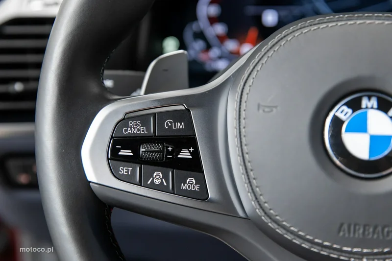 BMW Seria 8 G14 850 35