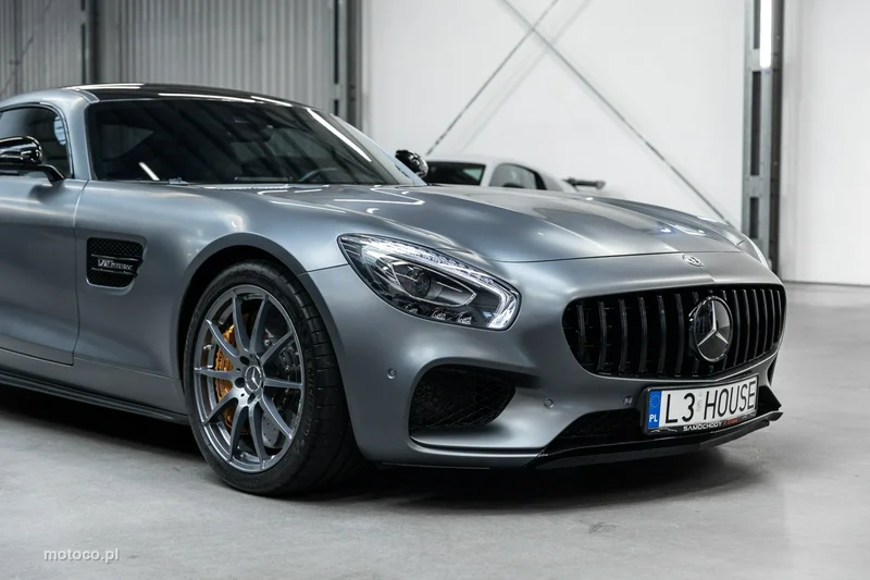 Mercedes-Benz AMG GT C190 12