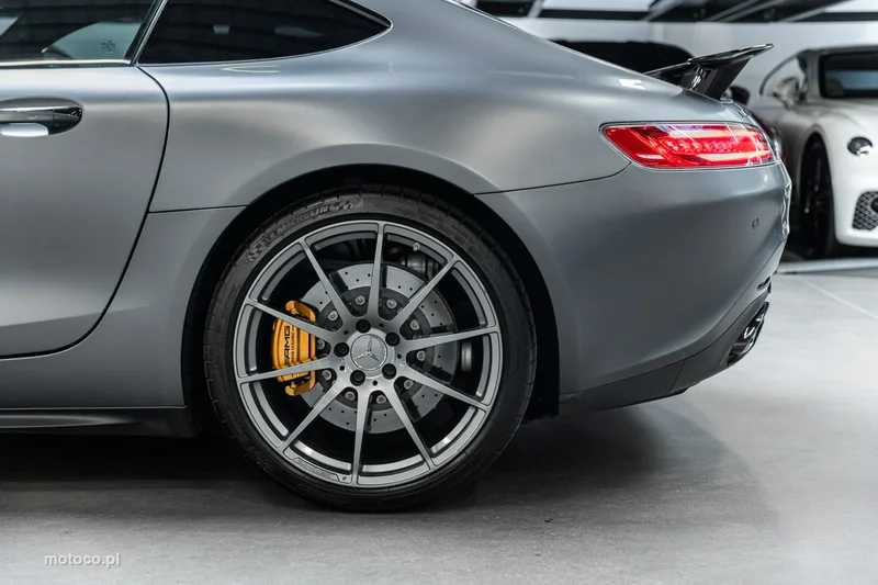 Mercedes-Benz AMG GT C190 16