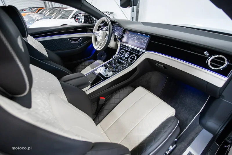 Bentley Continental GT 24