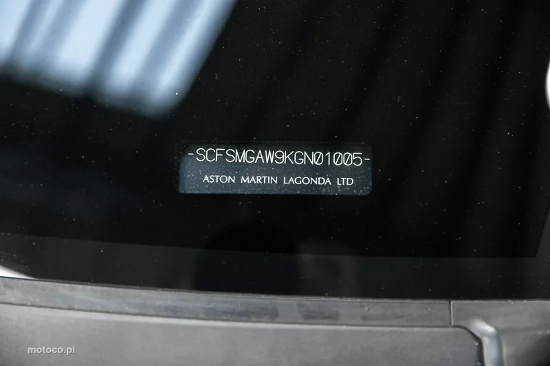 Aston Martin Vantage 47