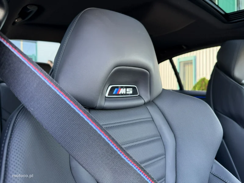 BMW M5 F90 24